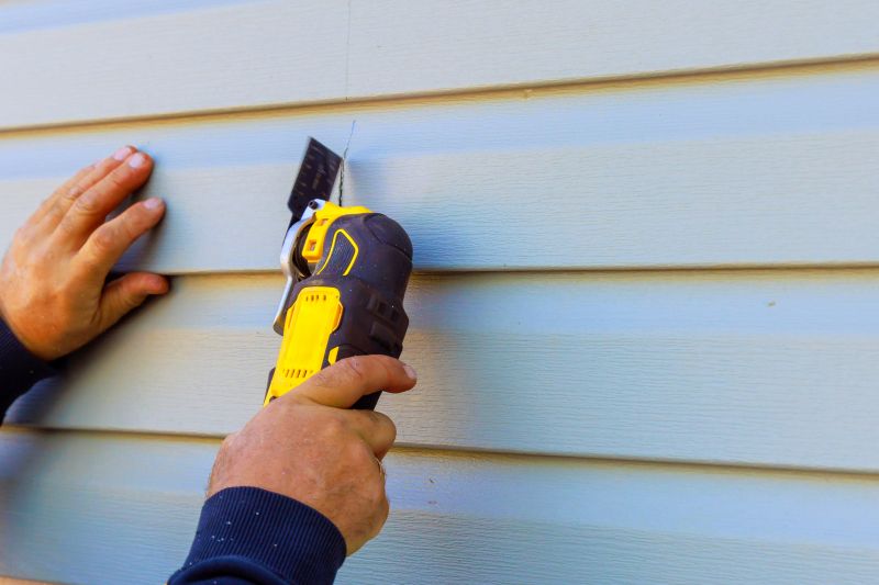 Sealing and Finishing Vinyl Siding Repairs